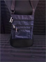 NAVY CARRY BAG