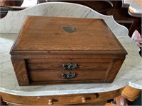 VICTORIAN OAK CUTLERY BOX