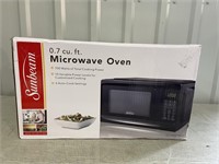0.7Cu Ft Microwave