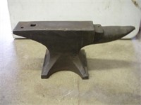 Peter Wright Blacksmith Anvil 150 LBS