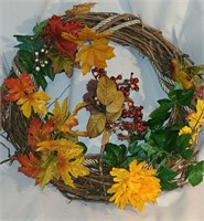 16" Fall Wreath Grapewine with rope and fall leafs