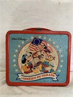Vtg Walt Disney America on Parade 1970’s Lunchbox