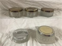 Vintage lot of glad bottom metal lids powder jars