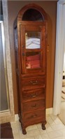 Linen cabinet