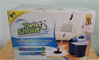 NIB Twist & Shout Mop System