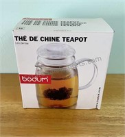 NIB The De Chine Tea Pot