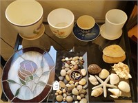 Mixed Lot Of Home Decor In Widow Seal