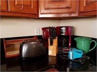 Kitchen Appliances And Kitchenware