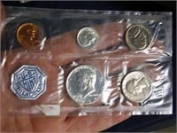 1964 US MINT Set with Silver Coins