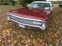 1971 Chrysler Imperial Le Baron, 4 Door Sedan