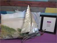 2 LG CUSHIONS & METAL BOAT ART