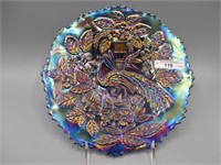 Fenton 9" blue Peacock at Urn plate- Screamimg w/