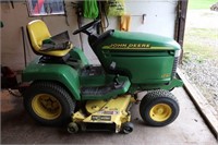 JOHN DEERE 325 LAWN MOWER - 1390 HRS