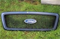 FORD F150 GRILL