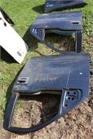 PAIR OF FORD F150 DOORS