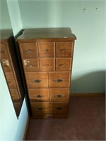 CHEST OF DRAWERS - 20" X 16" X 44"
