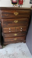 Chest of Drawers w/5 Drawers-50"x33"x18"