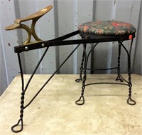 Shoeshine stool, iron base,