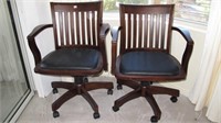 PAIR OF SWIVEL OFFICE CHAIRS