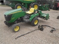 JD 1023E lawn & garden tractor