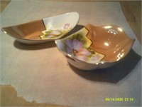 2 Co-ordinated porcelaine dishes