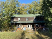 2-Story Cabin Approx. 52' x 27' Floors (READ)
