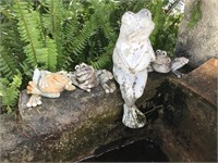 FROG STATUES