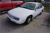 1995 Whi Chevy Corsica