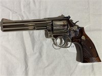 Smith & Wesson 586 .357 Nickel 6" barrel