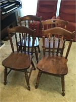Lot of four wooden chairs