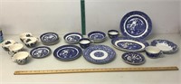 Lot of blue Willow plates and saucers