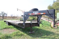 2000 Delta 26' Flatbed Gooseneck Trailer