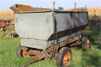 Flair Box Wagon and running gear with hoist