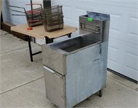 Dean Commercial Natural Gas Deep Fryer