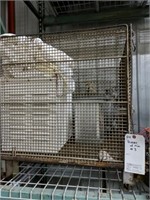 Wire basket of miscellaneous
20 HP electric