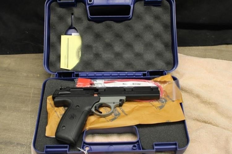 October 22 Voeltz Gun Auction