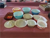 Assortment of Classic and Vintage Ovenware