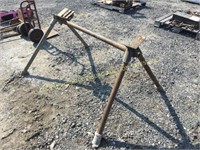 REED PIPE STAND