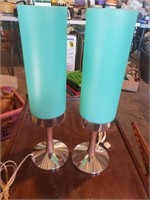 Vintage turquoise lamps.
