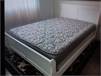 Sleigh Bed Queensize