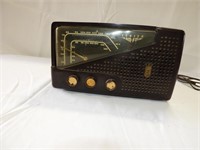 Zenith AM/FM tube style vintage radio