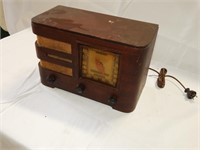 Crosley mdl 62PD tube style vintage radio