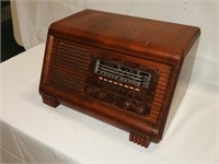 Philco mdl 41255 tube style vintage radio