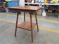 Oak Table - pick up only
