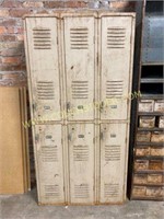 Antique locker set