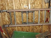 Fiberglass & aluminum 24 ft ext. ladder