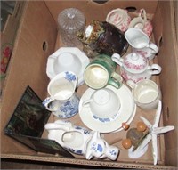 Various china with cow creamer, cream and sugar,