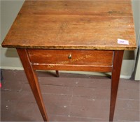 Vernacular Hepplewhite work table, early 19th cent