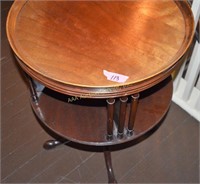 Drum side table, 20th century. Dimensions: 28" hig