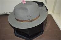 Vintage Dorfman Pacific men's hat